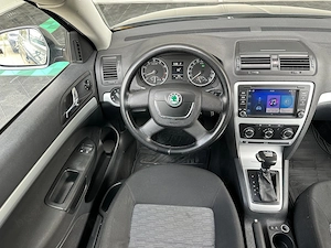 Skoda Octavia 1.4 Benzina 122 CP An 2009 - imagine 14