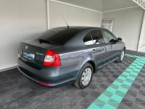 Skoda Octavia 1.4 Benzina 122 CP An 2009 - imagine 11