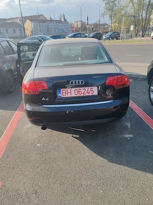 Vând urgent Audi A4, automat, benzina, 2000, interior piele, din motive personale. - imagine 2