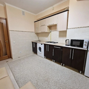 Garsoniera de inchiriat in zona Piata Muncii