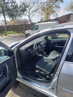 Renault Laguna 2010  2.0 dci  4control - imagine 5