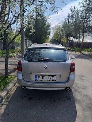 Renault Laguna 2010  2.0 dci  4control - imagine 3