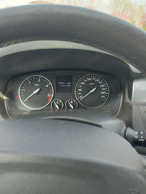 Renault Laguna 2010  2.0 dci  4control - imagine 9