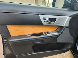 Jaguar xf 2.2 D an 2012 - imagine 7