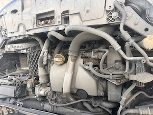 Vând motor+cutie viteze Renault Megane 1.5D