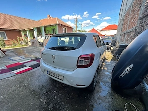 Dacia Sandero 2016 - imagine 3