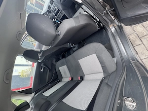 Proprietar VW POLO, 1.2 benzina, 133 MK, an 2012. - imagine 5