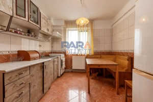 Apartament 3 camere, două băi - Str. Bogdan Dragoș - imagine 7