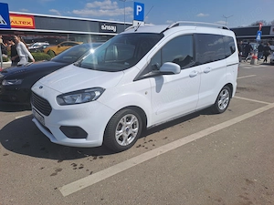 Ford Turneo Courier - imagine 6