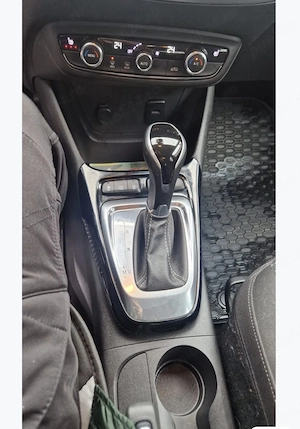 Vând Opel Crossland X automata  - imagine 2