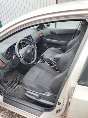 Hyundai I3 v (benzina) - imagine 7