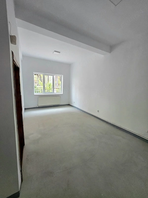 Spațiu Comercial de închiriat Baia Mare (Zona Comerciala) - imagine 6