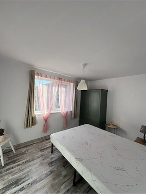 Vand apartament 2 camere - imagine 2