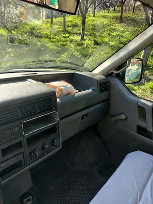 Vând Volkswagen Transporter T4  - imagine 8