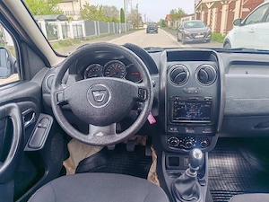 Dacia Duster  - imagine 5