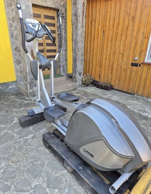 Bicicletă eliptică Nautilus !!! - imagine 2