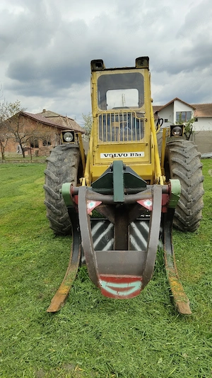 Vând Volvo BM 841 - imagine 4