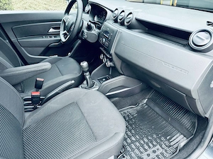 Dacia Duster 4X4 2019  1.3Benzina Euro 6  AC Pilot Keyless - imagine 6