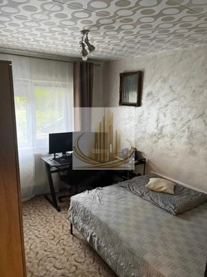 Apartament cu 4 camere,  parter  în zona  Lipovei