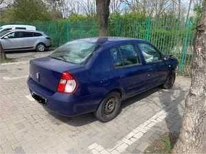 Renault Symbol 1.4 benzina Avariată - imagine 4