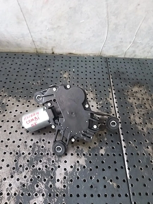 motoras stergator haion opel astra h combi - imagine 2