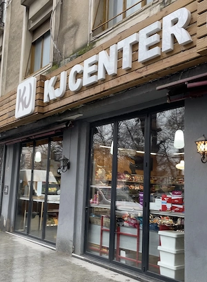 Lucrător Comercial - KJ Center Universitate - imagine 3