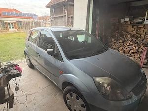 Ford Fiesta 1.6 tdci 73000 km reali unic proprietar! - imagine 2