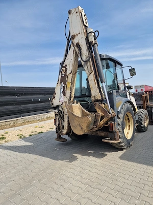 Vând Buldoexcavator TEREX 760 - imagine 5