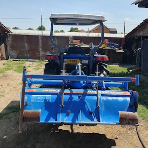 Vând Tractor ISEKI 253  - imagine 5