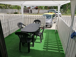 Închiriez garsoniere de sezon 