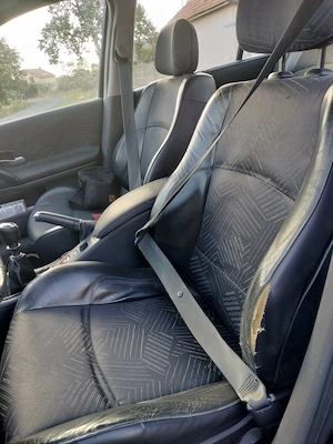 Vând Renault Laguna 2, 1.9 Dci, an 2005 - imagine 5