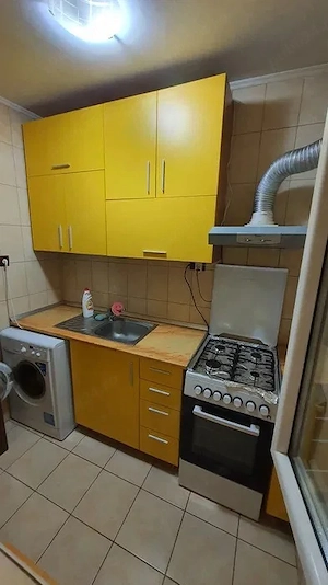 garsoniera titan stradal metrou park iore