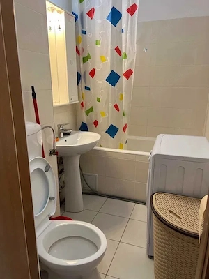 titan policlinica bloc , stradal - imagine 2