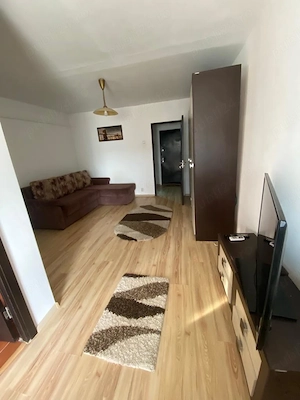 Vand garsoniera Calea Bucuresti - imagine 7