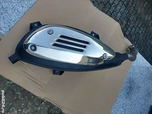 Accesorii moto ( Toba Vespa 300 Gts) NOUA