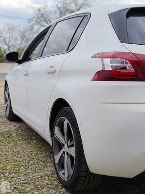 Peugeot 308 2016  - imagine 5