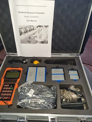 Debitmetru portabil ultrasonic   măsurare neinvazivă a debitului din conducte - imagine 4