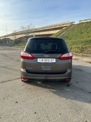 Vând Ford grand c Max 1.6 tdci - imagine 3
