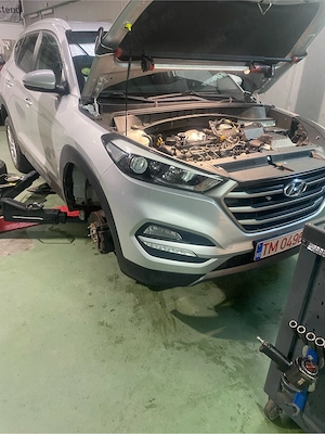 Hyndai Tucson 2.0 crdi an 2017 - imagine 5