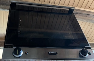 Vând cuptor cu convecție Hendi.