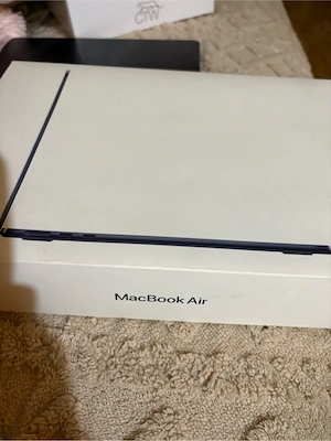MacBook Air M3 2024   Impecabil, ca nou