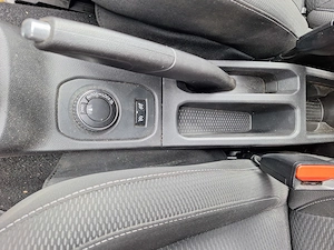 4x4 duster.  An 2019.  Diesel 15.   Clima.  7800 euro - imagine 5