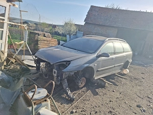 dezmembrez auto - imagine 2