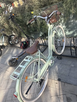 Str traian nr 10 iasi