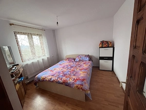 Vand sau schimb casa zona munte - imagine 4