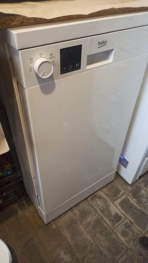 masina de spălat vase slim Beko