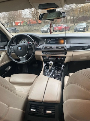 BMW Seria 5 530D - imagine 5