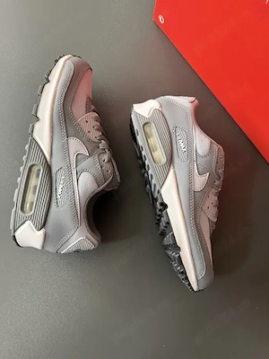 adidasi Originali Nike Air Max 90 , noi, Marime 38