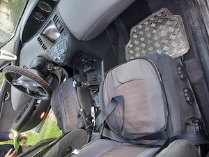 Vând mașină perfect funcțional  - imagine 2