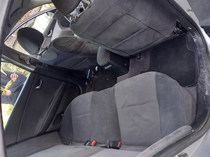 Vând mașină perfect funcțional 